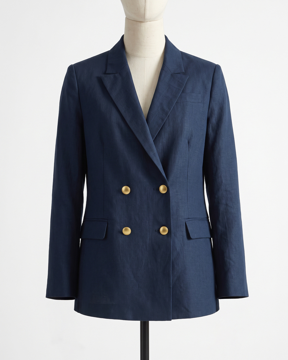 100% European Linen Relaxed Double-Breasted Blazer